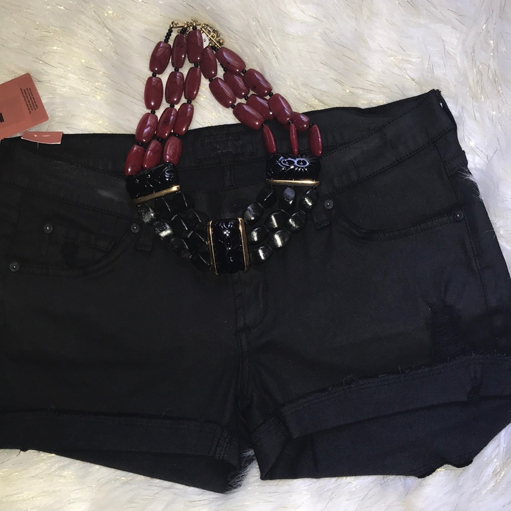 James Jeans Black Shorty Vintage Jeather